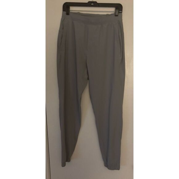 Lululemon Surge Jogger Regular 29” in Gull Grey Size M/ Excellent - Picture 7 of 9